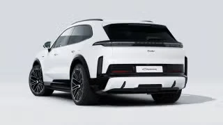 2026 Porsche 9Y0/9Y3 Cayenne Turbo - Image 17 of 31