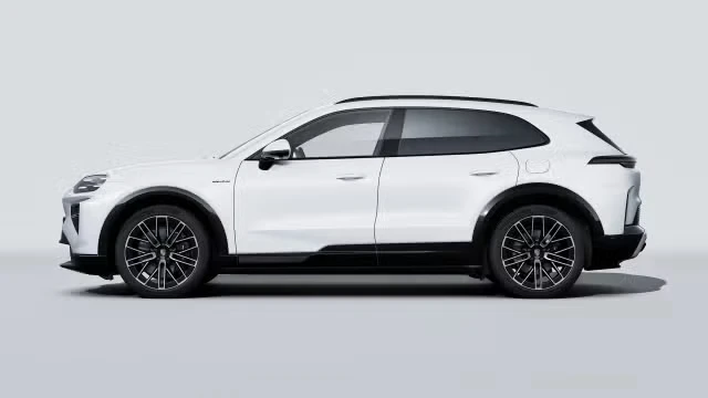 2026 Porsche 9Y0/9Y3 Cayenne Turbo - Image 10 of 31