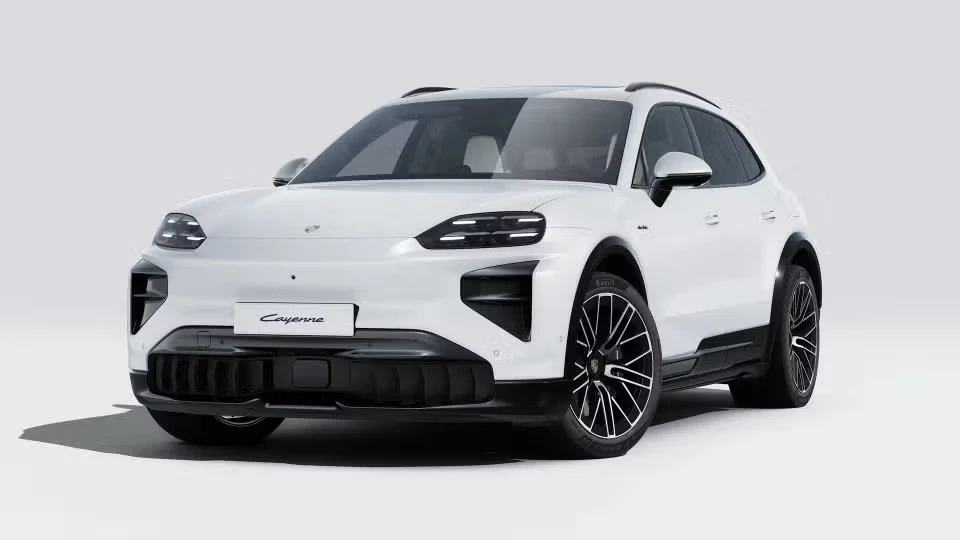 2026 Porsche 9Y0/9Y3 Cayenne Turbo - Image 3 of 31