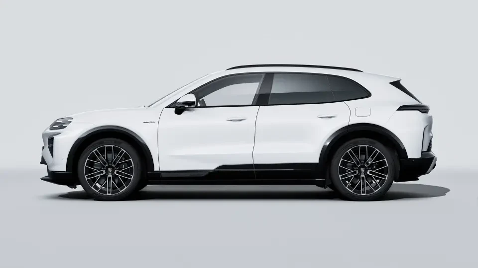 2026 Porsche 9Y0/9Y3 Cayenne Turbo - Image 15 of 31