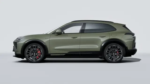 2026 Porsche 9Y0/9Y3 Cayenne Turbo - Image 14 of 31