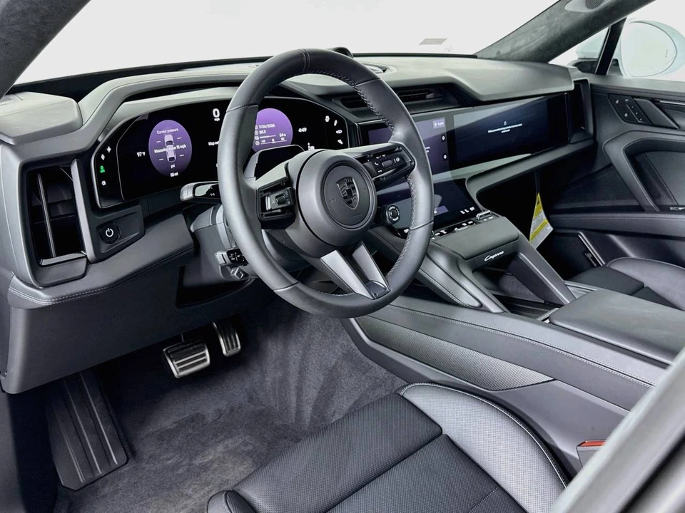 2026 Porsche 9Y0/9Y3 Cayenne Turbo - Image 4 of 4