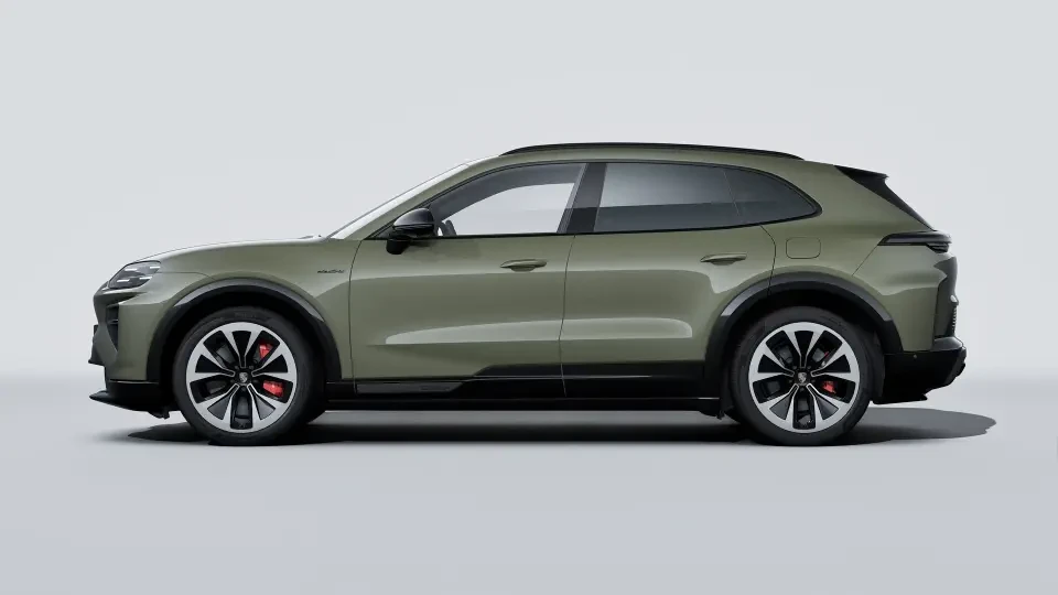 2026 Porsche 9Y0/9Y3 Cayenne Turbo - Image 15 of 31