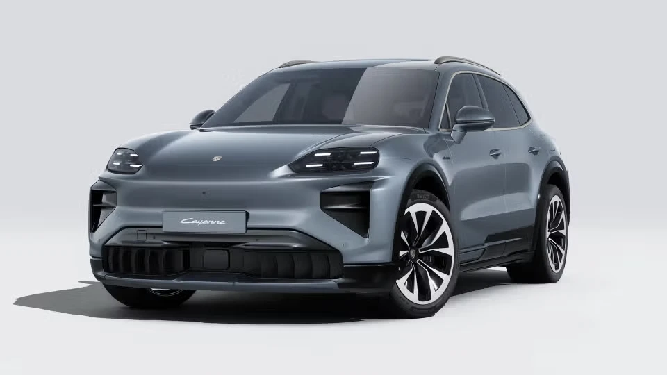2026 Porsche 9Y0/9Y3 Cayenne Turbo - Image 3 of 31