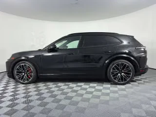 2026 Porsche 9Y0/9Y3 Cayenne Turbo - Image 9 of 31