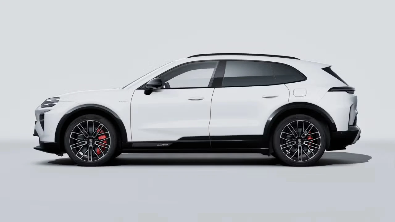2026 Porsche 9Y0/9Y3 Cayenne Turbo - Image 12 of 31