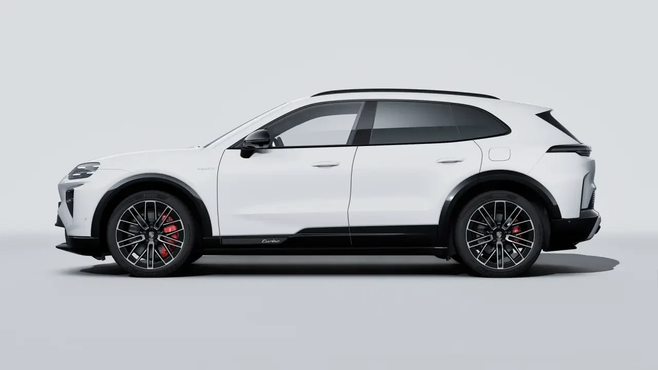 2026 Porsche 9Y0/9Y3 Cayenne Turbo - Image 16 of 31