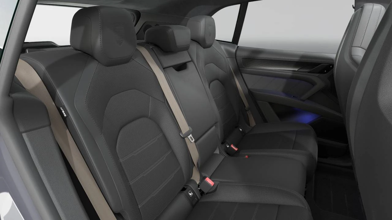 2026 Porsche 9Y0/9Y3 Cayenne Turbo - Image 13 of 14