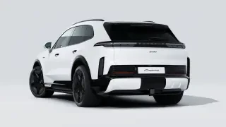 2026 Porsche 9Y0/9Y3 Cayenne Turbo - Image 21 of 31
