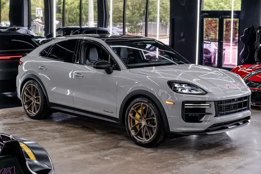 2026 Porsche Cayenne Turbo GT