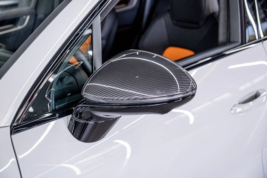 2026 Porsche 9Y0/9Y3 Cayenne Turbo GT - Image 9 of 31