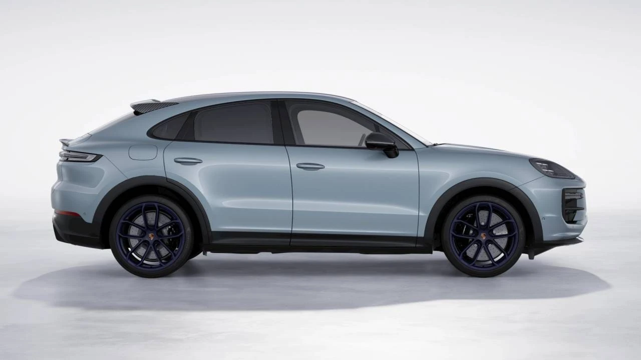 2026 Porsche 9Y0/9Y3 Cayenne Turbo GT - Image 6 of 10
