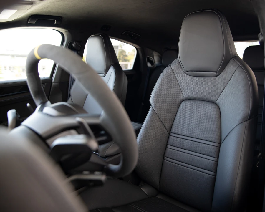 2026 Porsche 9Y0/9Y3 Cayenne Turbo GT - Image 6 of 30
