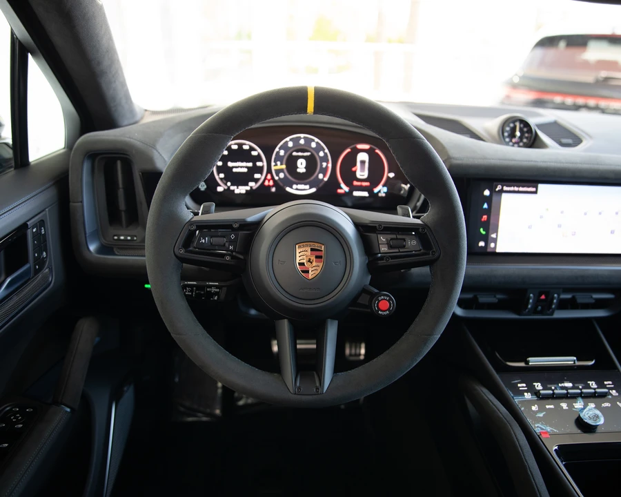 2026 Porsche 9Y0/9Y3 Cayenne Turbo GT - Image 7 of 30