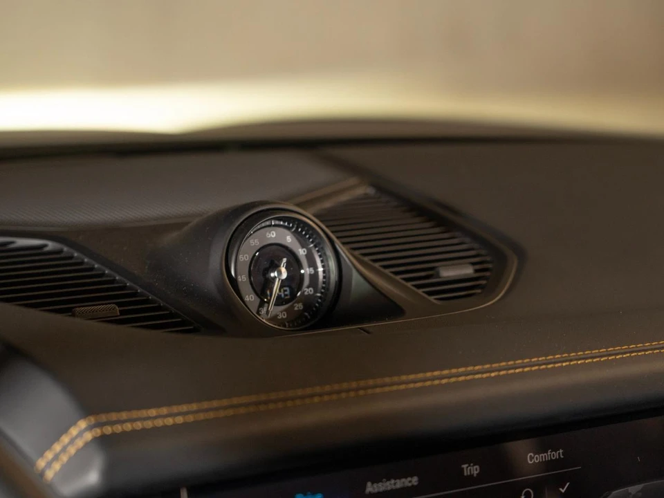 2026 Porsche 9Y0/9Y3 Cayenne Turbo GT - Image 17 of 29
