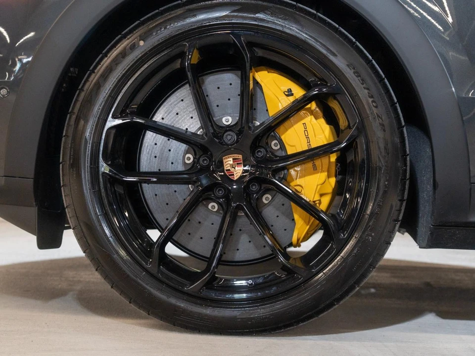2026 Porsche 9Y0/9Y3 Cayenne Turbo GT - Image 10 of 29