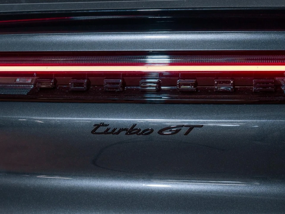 2026 Porsche 9Y0/9Y3 Cayenne Turbo GT - Image 9 of 29