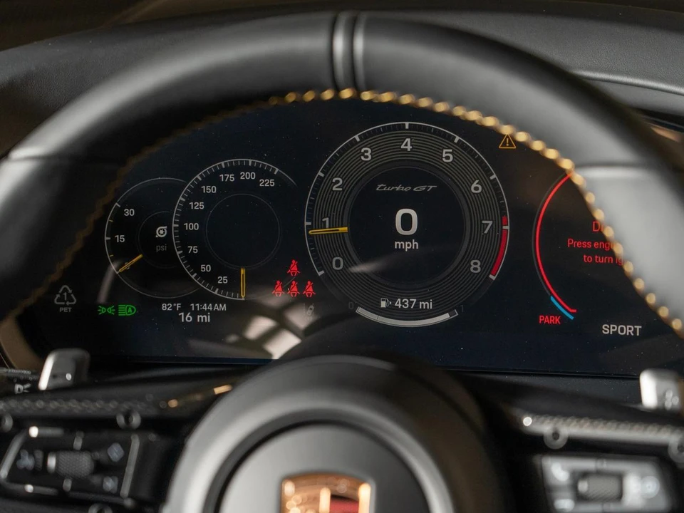 2026 Porsche 9Y0/9Y3 Cayenne Turbo GT - Image 28 of 29