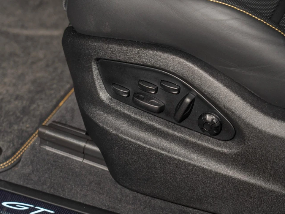 2026 Porsche 9Y0/9Y3 Cayenne Turbo GT - Image 12 of 29