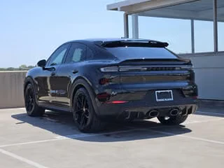 2026 Porsche 9Y0/9Y3 Cayenne Turbo GT - Image 17 of 31