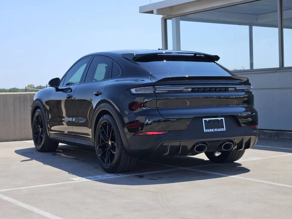 2026 Porsche 9Y0/9Y3 Cayenne Turbo GT - Image 3 of 5