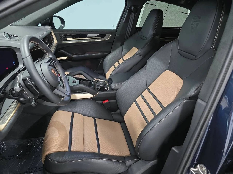2026 Porsche 9Y0/9Y3 Cayenne Turbo GT - Image 5 of 5