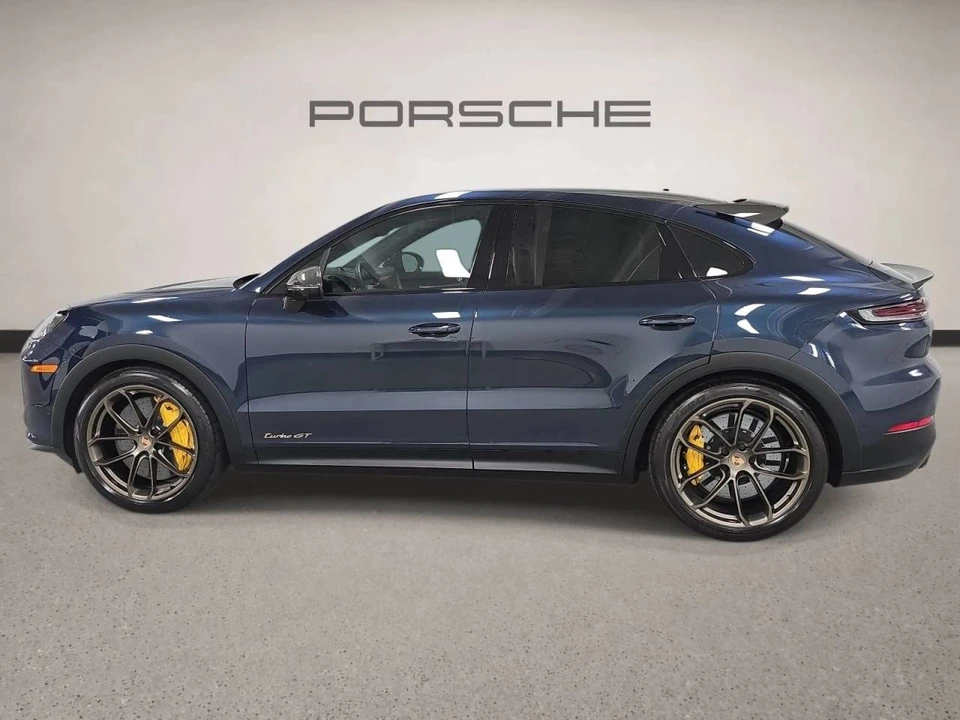 2026 Porsche 9Y0/9Y3 Cayenne Turbo GT - Image 2 of 5