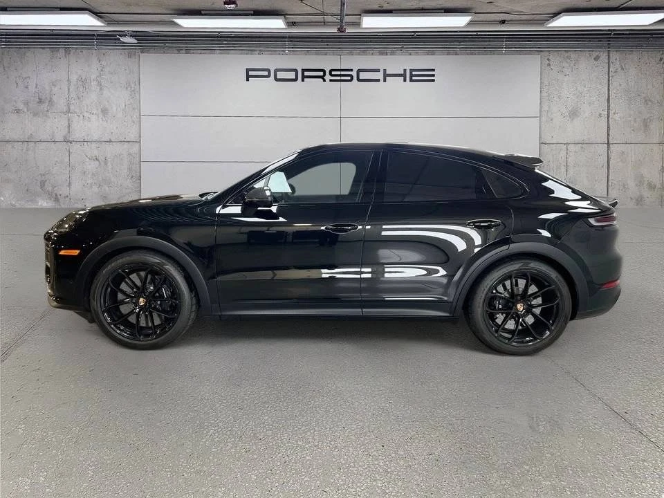 2026 Porsche 9Y0/9Y3 Cayenne Turbo GT - Image 2 of 4