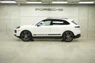 2026 Porsche 9Y0/9Y3 Cayenne - Image 13 of 31