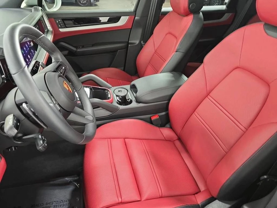2026 Porsche 9Y0/9Y3 Cayenne - Image 5 of 5