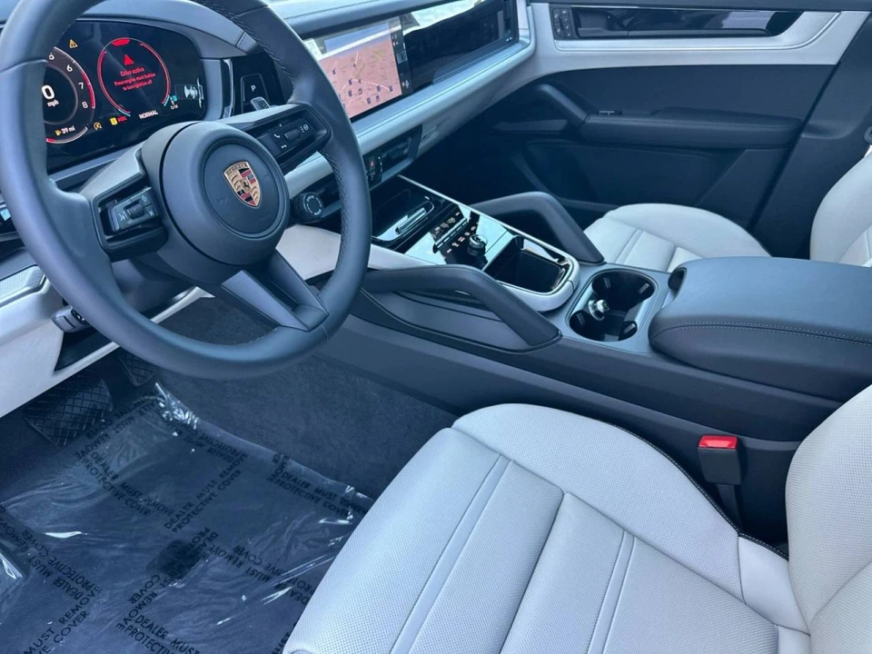 2026 Porsche 9Y0/9Y3 Cayenne - Image 4 of 4