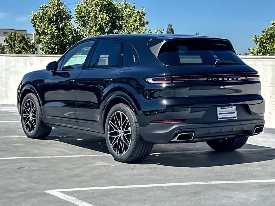 2026 Porsche 9Y0/9Y3 Cayenne - Image 3 of 4