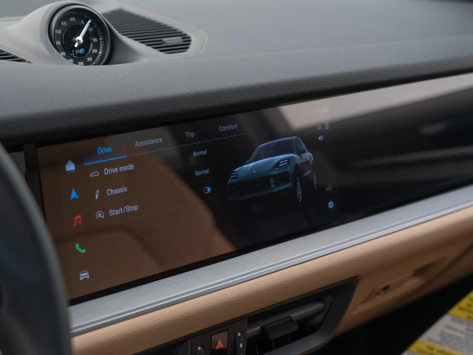 2026 Porsche 9Y0/9Y3 Cayenne - Image 25 of 31