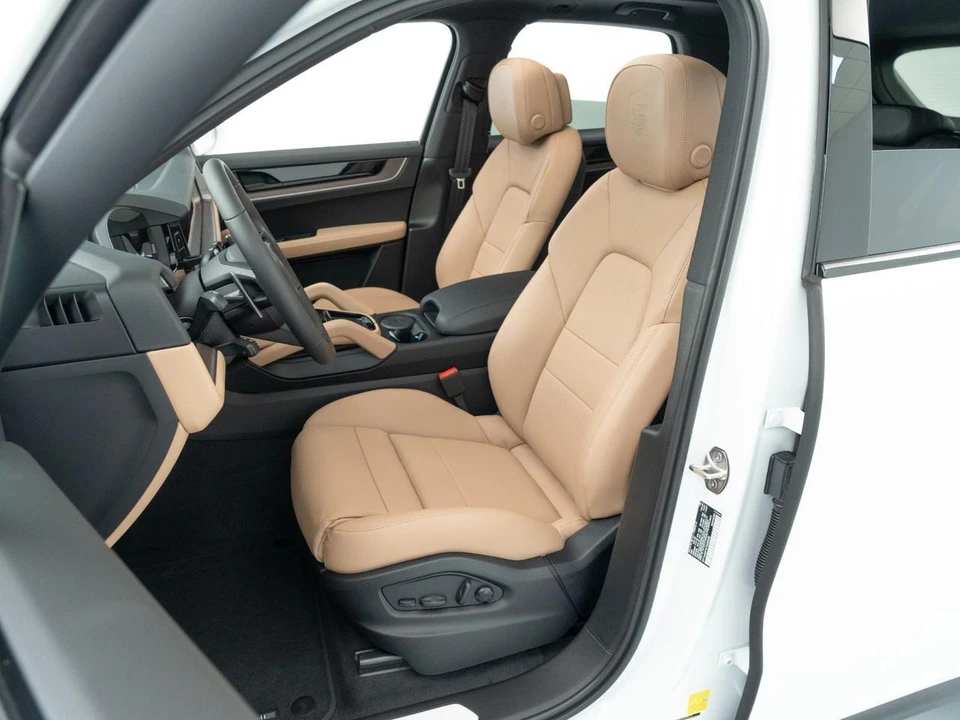 2026 Porsche 9Y0/9Y3 Cayenne - Image 5 of 30