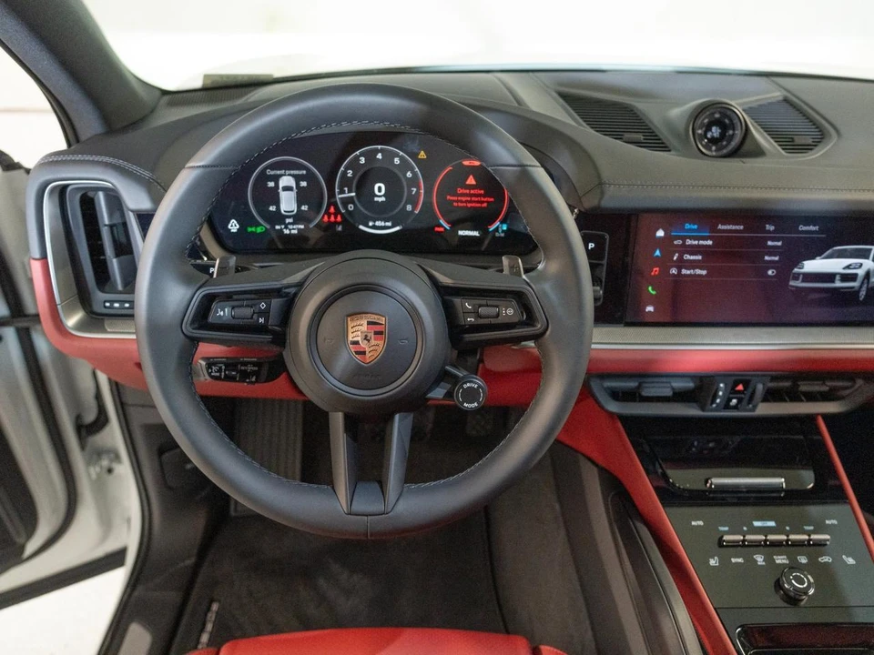 2026 Porsche 9Y0/9Y3 Cayenne - Image 27 of 28
