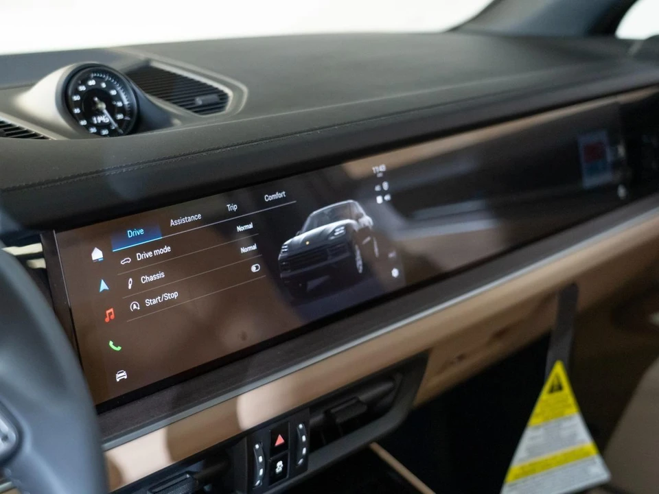 2026 Porsche 9Y0/9Y3 Cayenne - Image 20 of 29