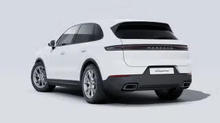 2026 Porsche Cayenne - Image 17 of 31