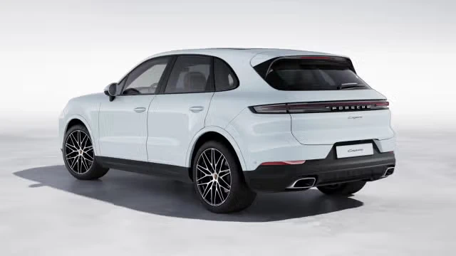 2026 Porsche Cayenne - Image 18 of 30