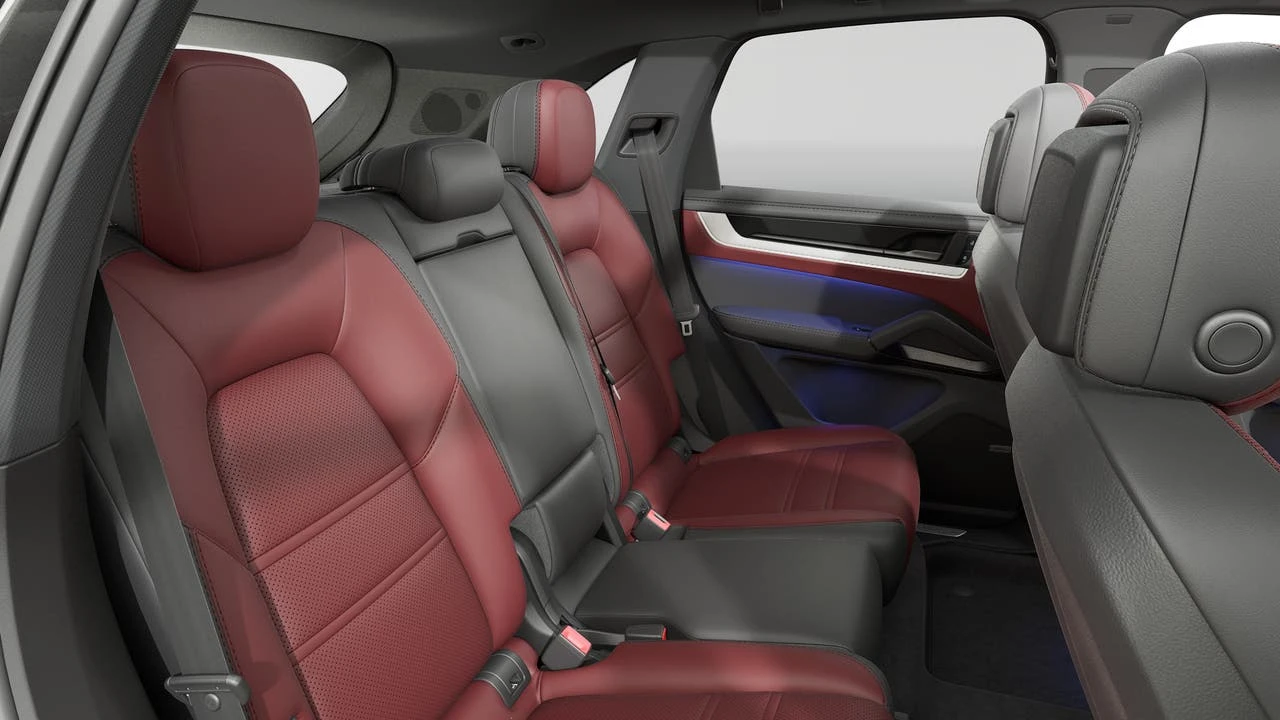 2026 Porsche 9Y0/9Y3 Cayenne - Image 13 of 14