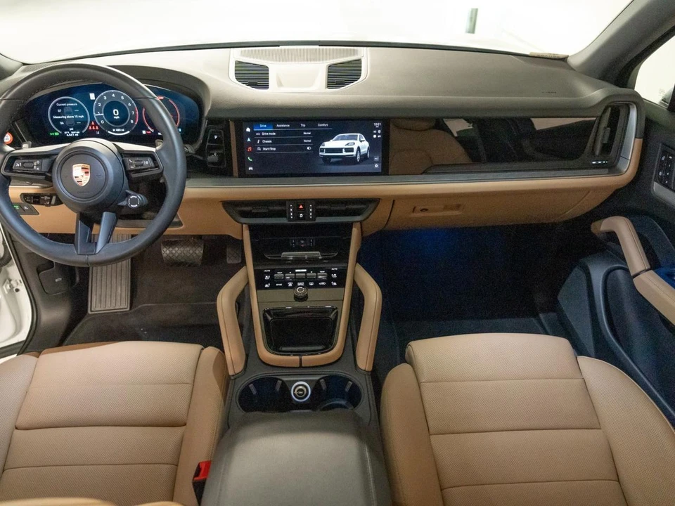 2026 Porsche 9Y0/9Y3 Cayenne - Image 26 of 29