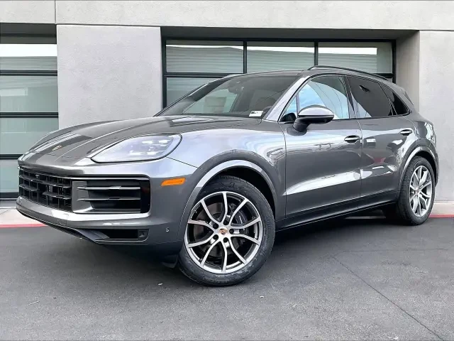 2026 Porsche 9Y0/9Y3 Cayenne - Image 6 of 31