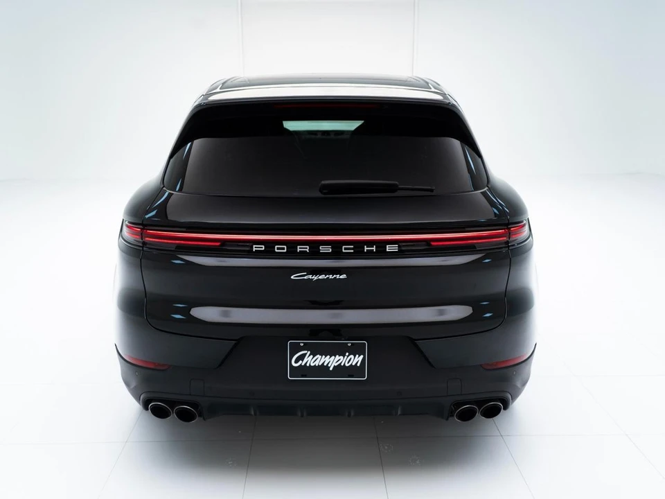 2026 Porsche 9Y0/9Y3 Cayenne - Image 10 of 31
