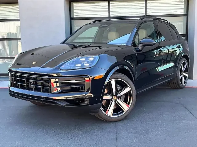 2026 Porsche 9Y0/9Y3 Cayenne - Image 6 of 31