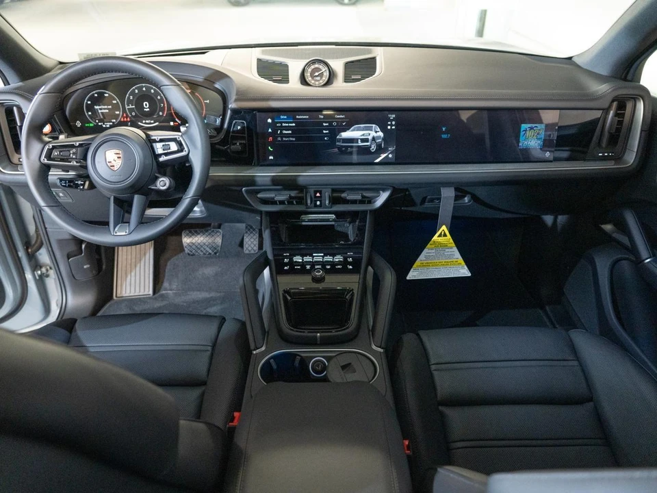 2026 Porsche 9Y0/9Y3 Cayenne - Image 26 of 30