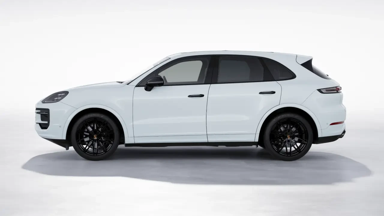 2026 Porsche 9Y0/9Y3 Cayenne - Image 16 of 31