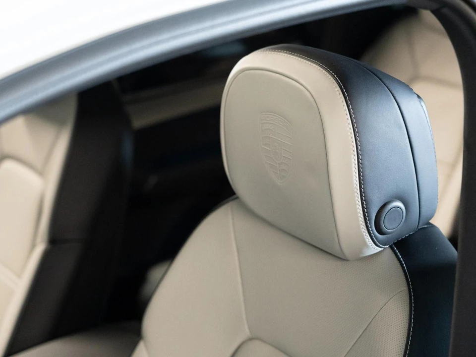 2026 Porsche 9Y0/9Y3 Cayenne - Image 24 of 27
