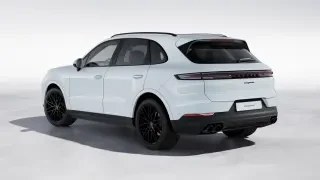 2026 Porsche Cayenne - Image 21 of 30