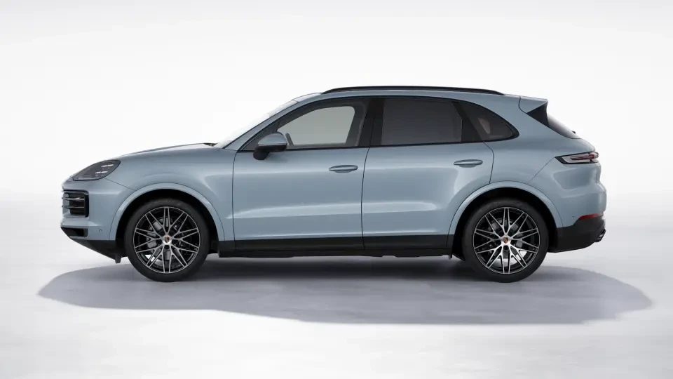 2026 Porsche Cayenne - Image 15 of 30