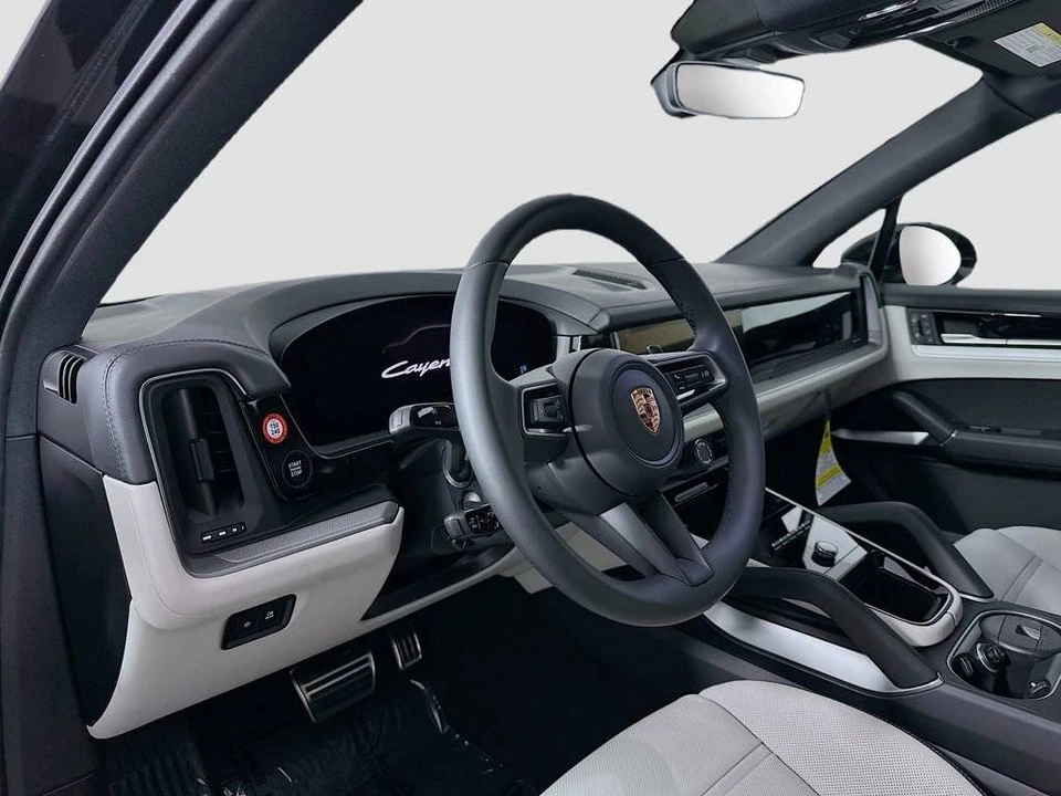 2026 Porsche 9Y0/9Y3 Cayenne - Image 4 of 5