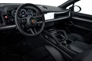 2026 Porsche 9Y0/9Y3 Cayenne - Image 25 of 31